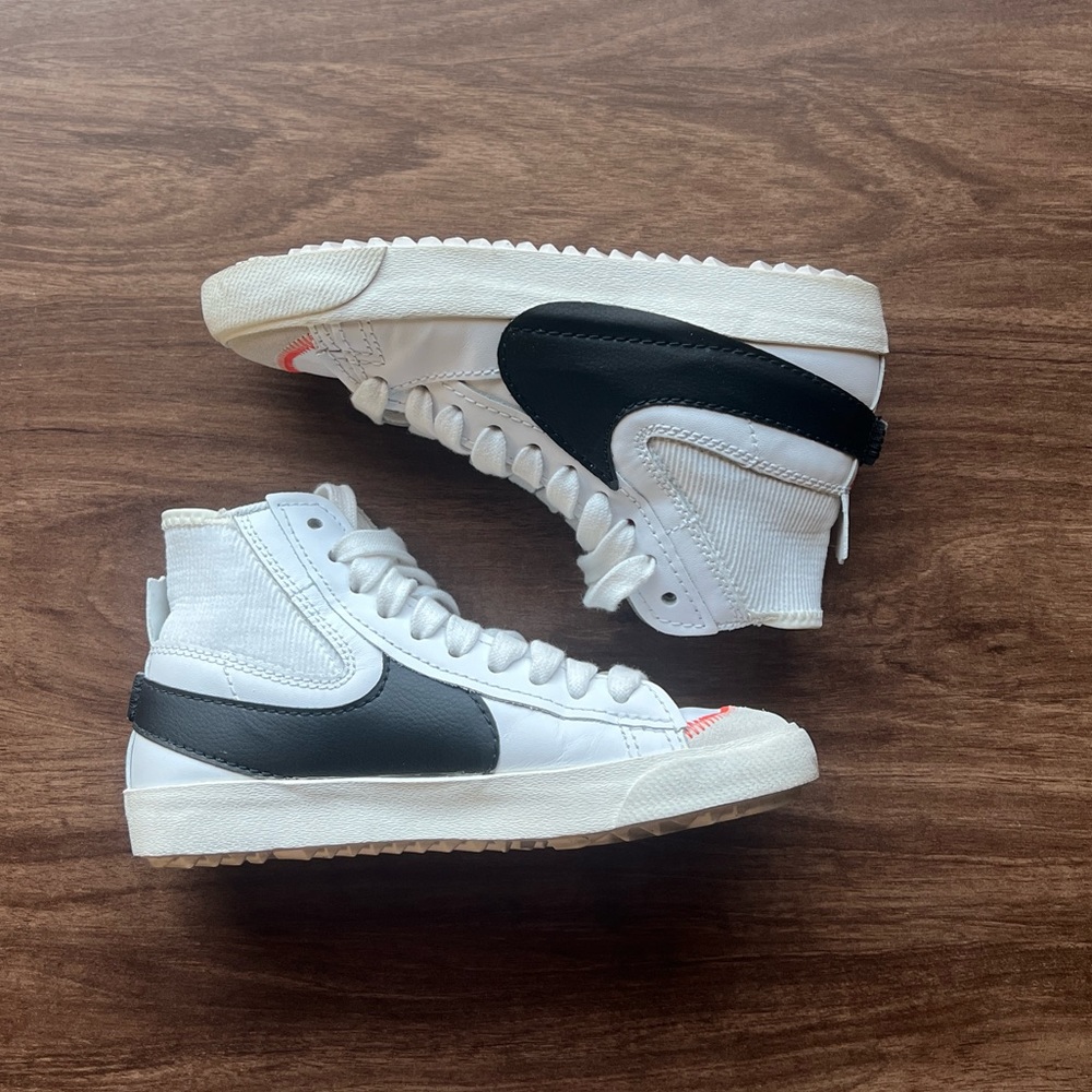 Nike Blazer ‘77 Sneakers